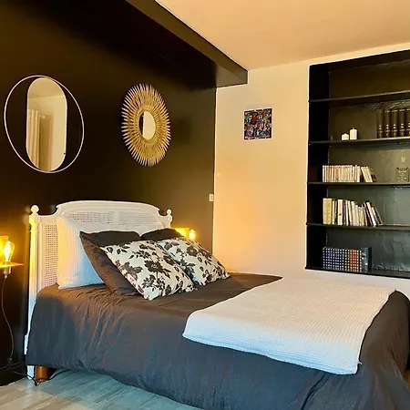 Holiday home Les Hauts De *